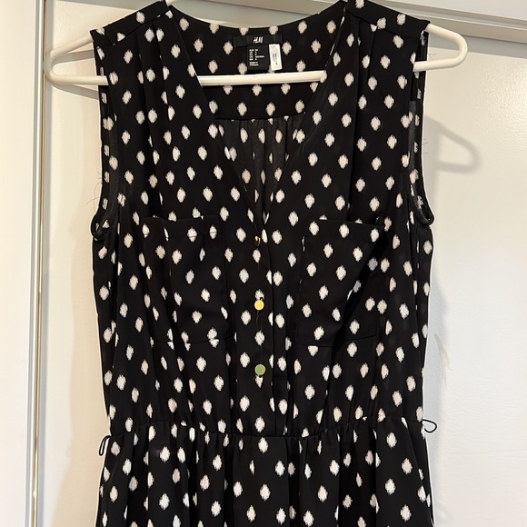 H&M Black and White Dress - Picture 2 of 5